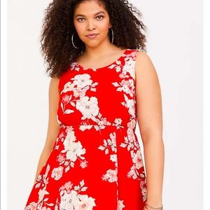 TORRID BLOOD ORANGE FLORAL CHALLIS BABYDOLL TANK